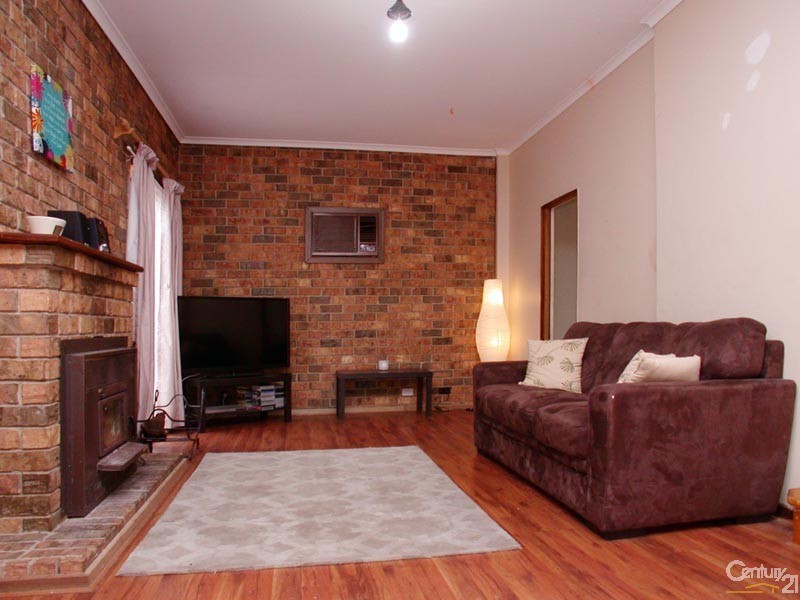 23 Flinders Crescent, Hackham SA 5163