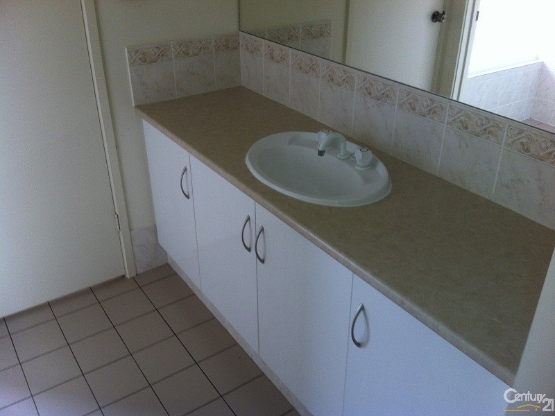 23 Torquay Drive, Seaford Rise SA 5169