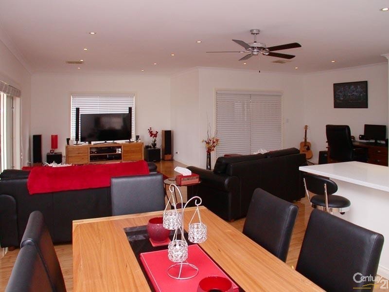 159 Grand Boulevard, Seaford Rise SA 5169