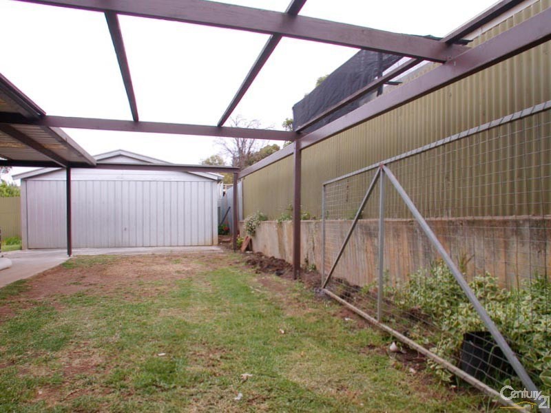 35 Nicolle Drive, Morphett Vale SA 5162