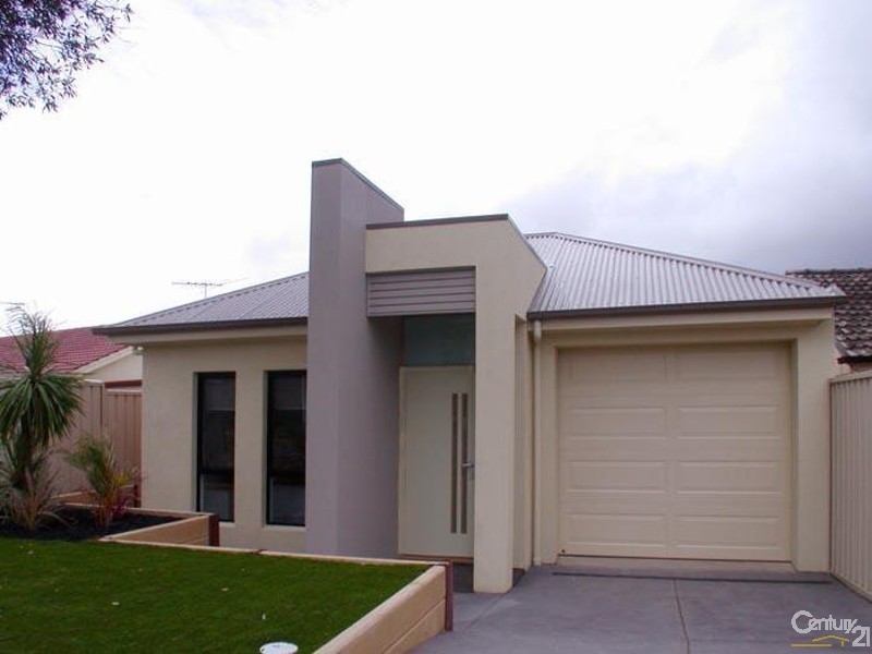 2A Julian Street, Christie Downs SA 5164