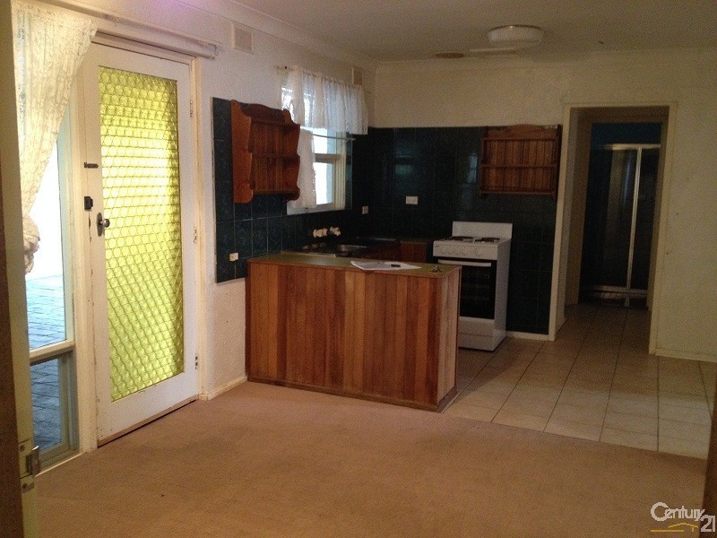 34 Arnold Drive, Hackham SA 5163