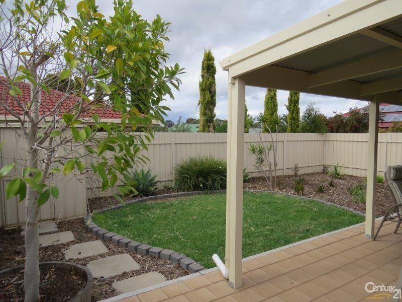 4 Avryl Court, Morphett Vale SA 5162