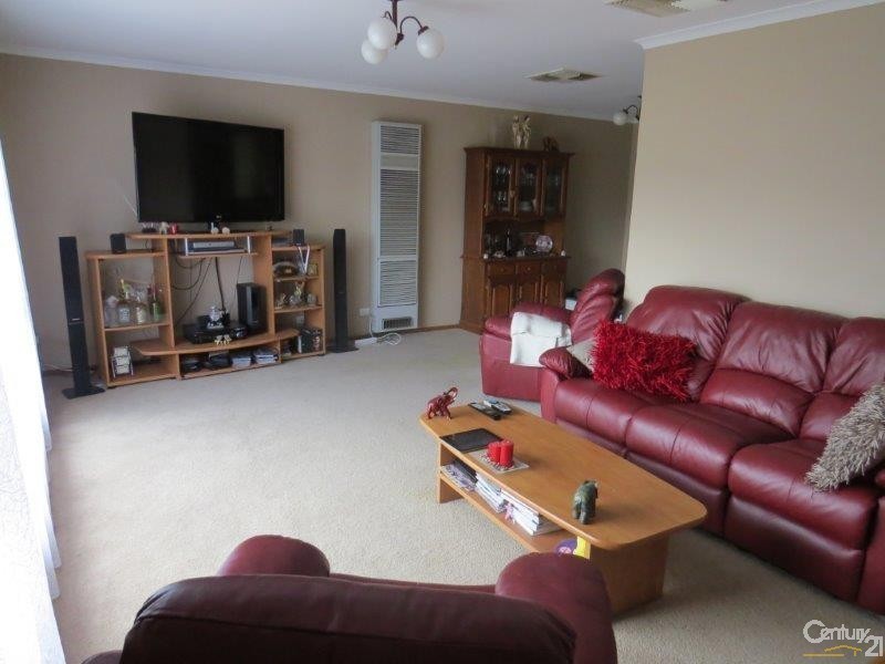 11 Joseph Way, Woodcroft SA 5162