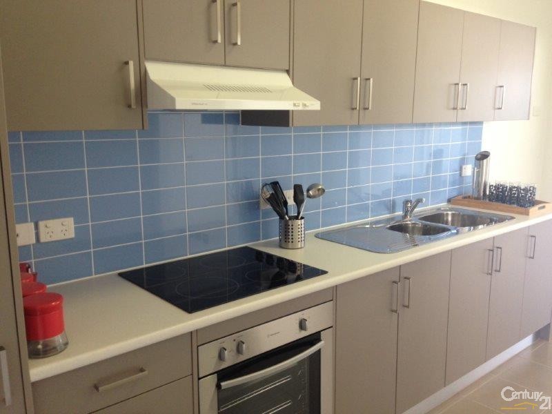 8/2 Grey Box Avenue, Noarlunga Centre SA 5168
