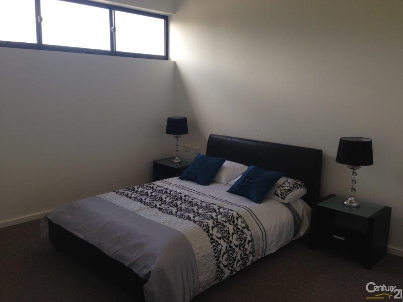 8/2 Grey Box Avenue, Noarlunga Centre SA 5168
