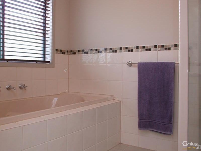 17 Jade Loop, Aldinga Beach SA 5173