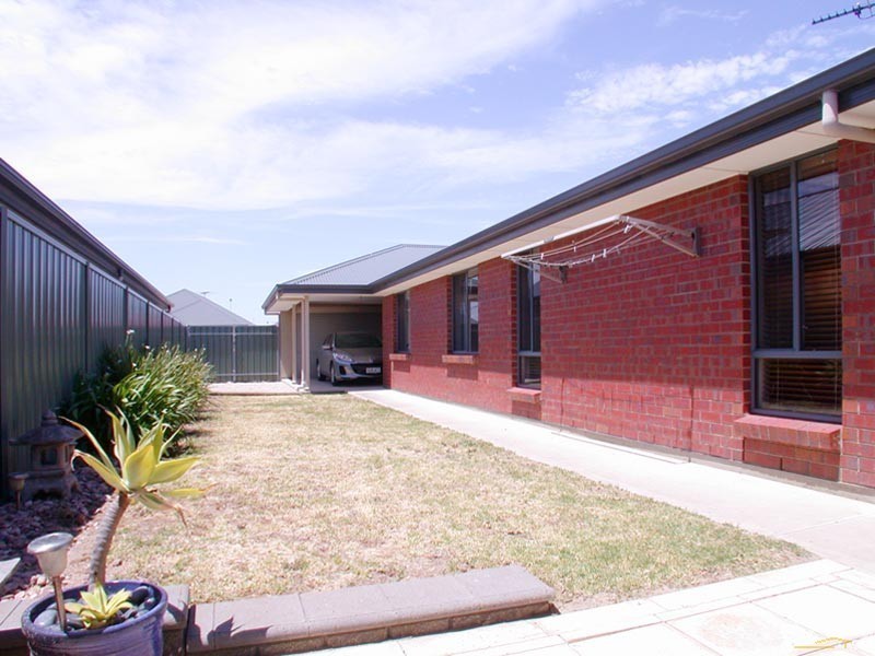 17 Jade Loop, Aldinga Beach SA 5173