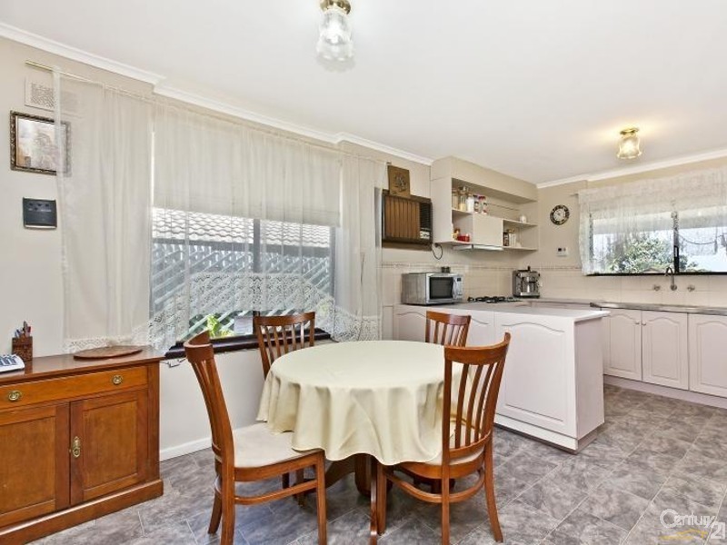 23 Capeview Crescent, Hackham SA 5163