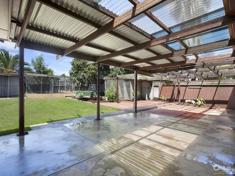 10 Braemar Avenue, Morphett Vale SA 5162