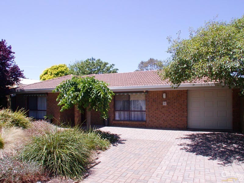 5 St Georges Court, Morphett Vale SA 5162