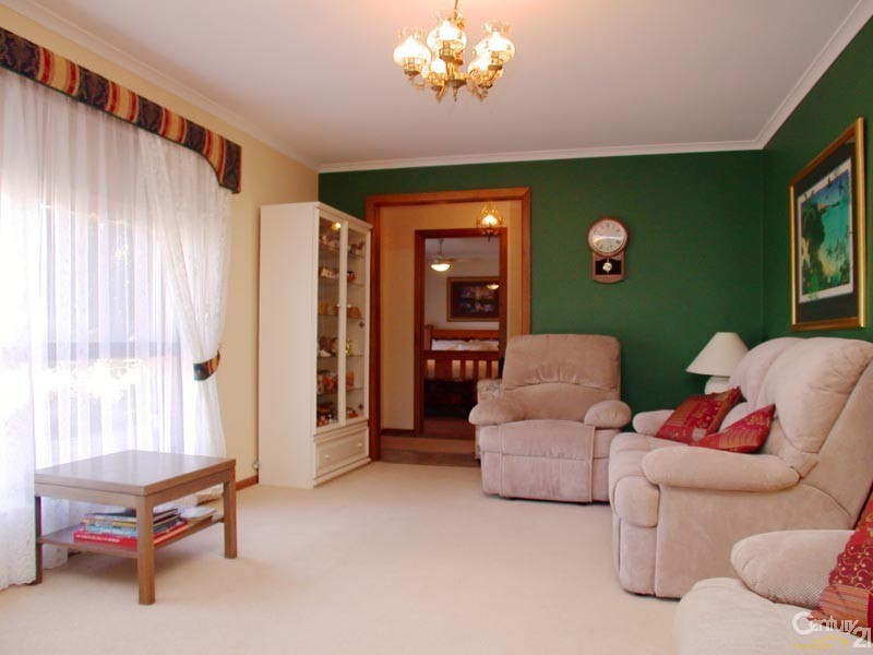 5 St Georges Court, Morphett Vale SA 5162