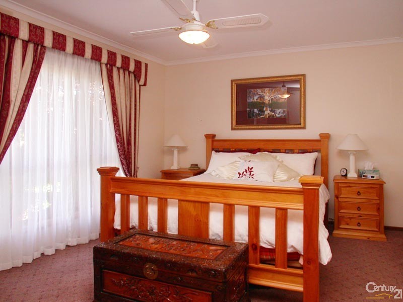 5 St Georges Court, Morphett Vale SA 5162