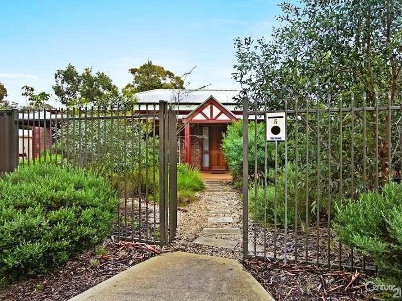 5 Albert Terrace, Morphett Vale SA 5162