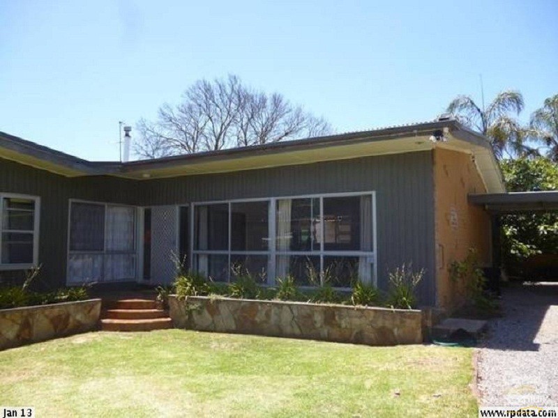 10 Penfold Street, Bedford Park SA 5042