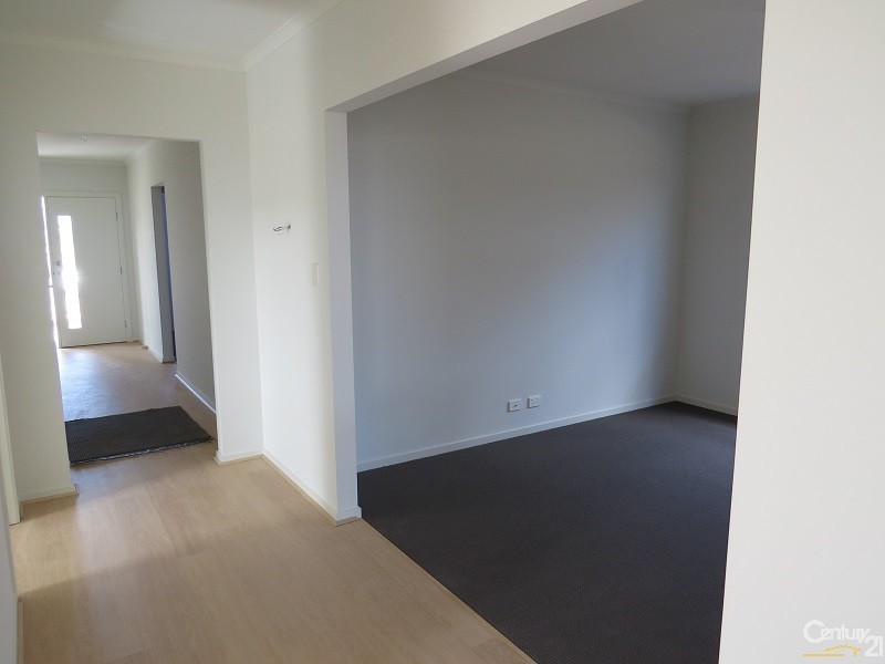 19 Orleans Avenue, Seaford Meadows SA 5169