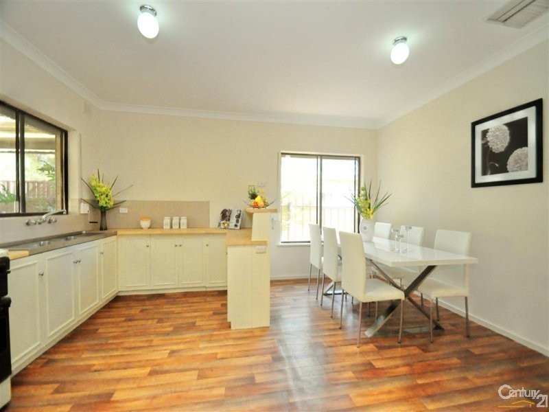 20 Freeman Avenue, Morphett Vale SA 5162