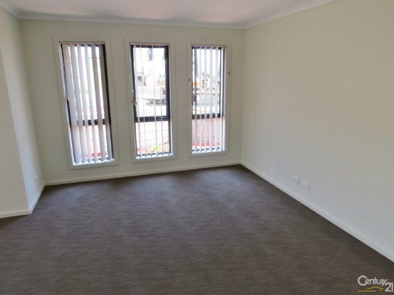 4/18 League Street, Seaford Meadows SA 5169