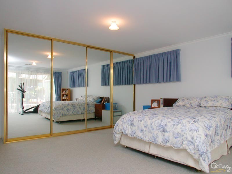 7 Surrey Court, Flagstaff Hill SA 5159