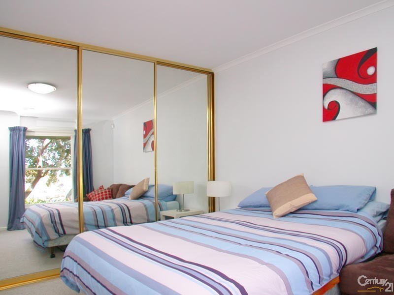 7 Surrey Court, Flagstaff Hill SA 5159