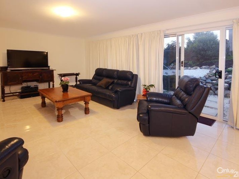 19 St Vincent Circuit, Sheidow Park SA 5158