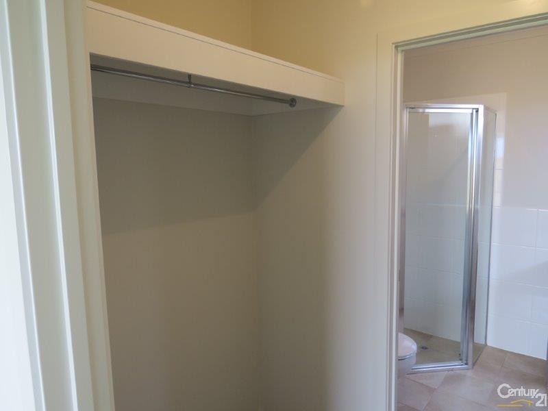 21 Orleans Avenue, Seaford Meadows SA 5169