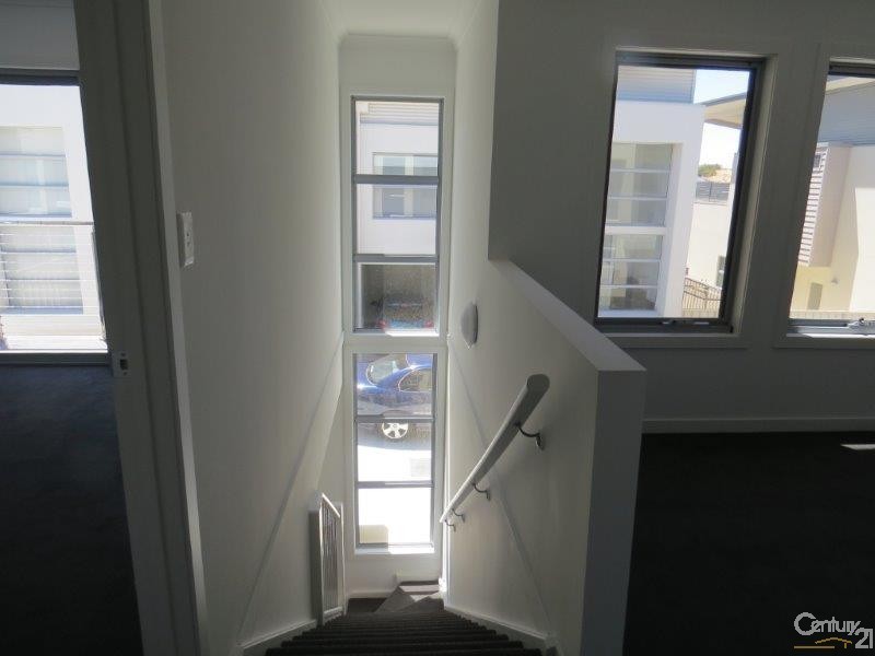 9/6 Braydon Mews, Noarlunga Downs SA 5168