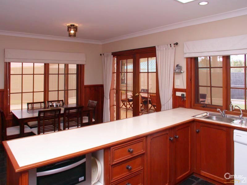 30 Abraxas Court, Aberfoyle Park SA 5159