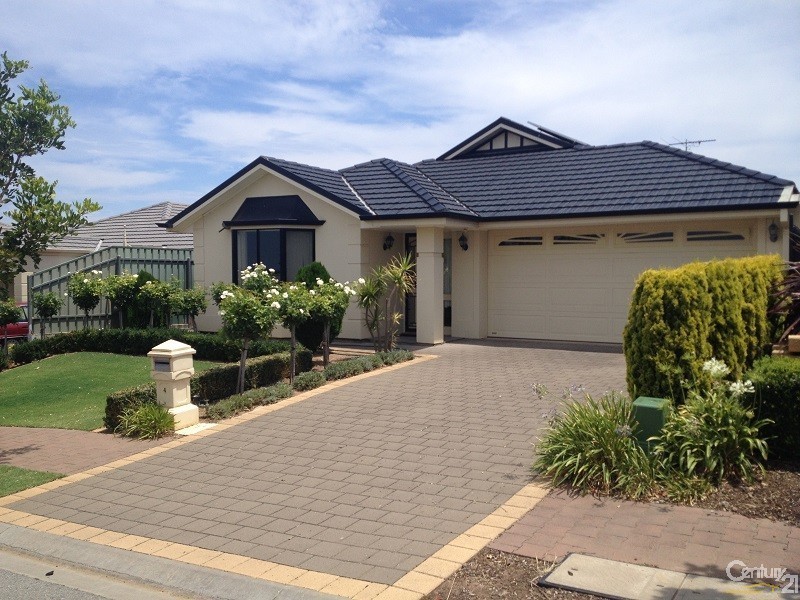 4 Nevarc Mews, Hallett Cove SA 5158