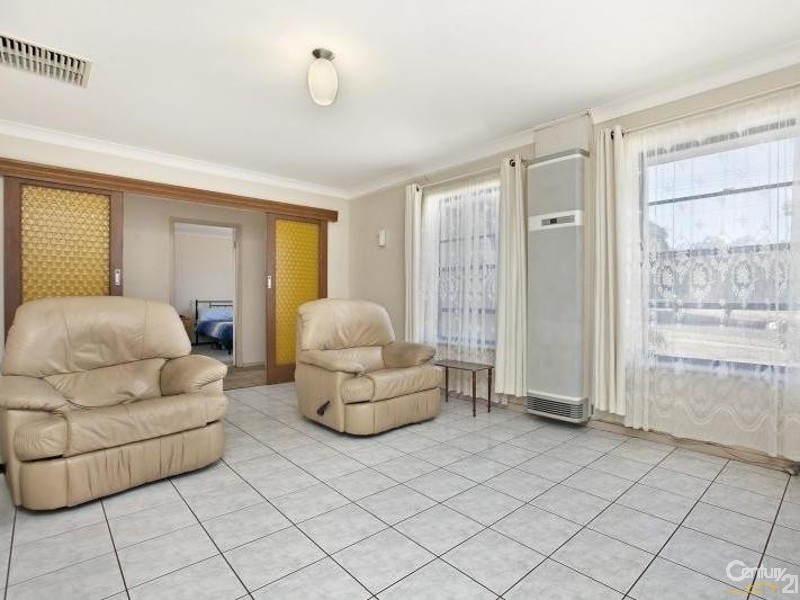 22  Loman Street, Morphett Vale SA 5162