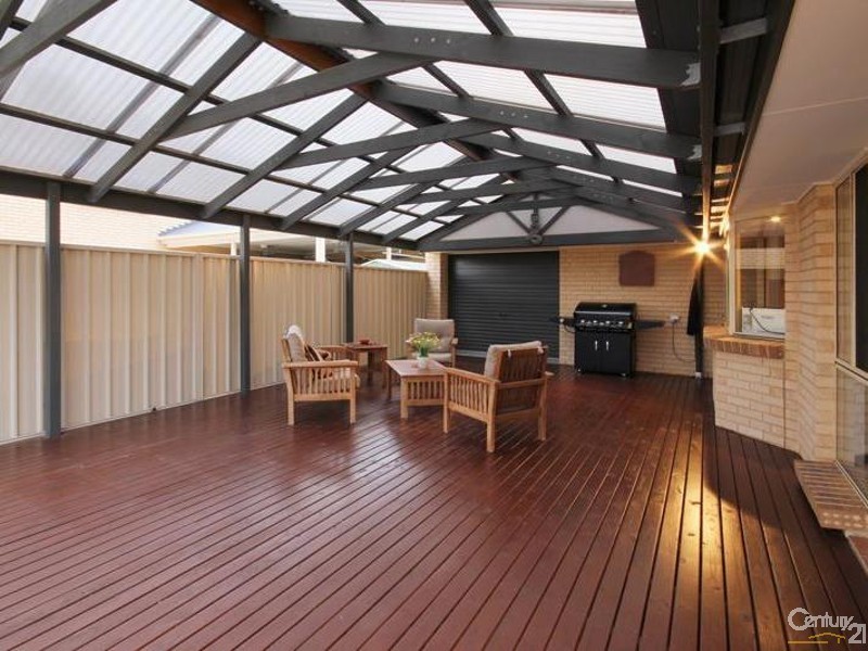 26 Ambrosini Court, Woodcroft SA 5162