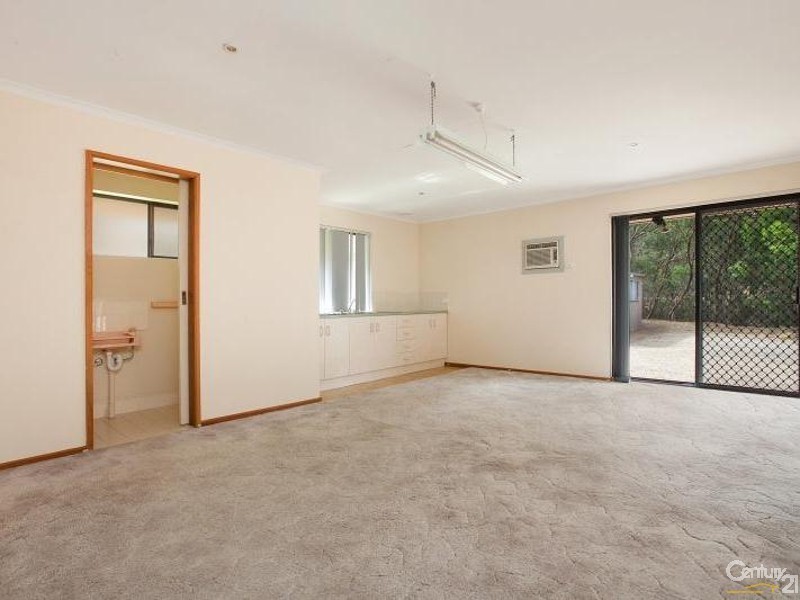 7 Caspian Court, Woodcroft SA 5162