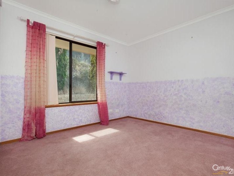 7 Caspian Court, Woodcroft SA 5162