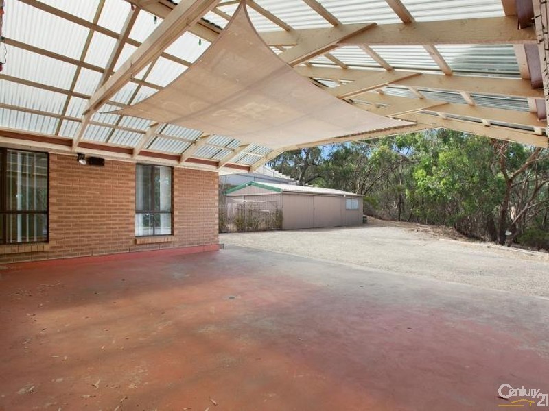 7 Caspian Court, Woodcroft SA 5162