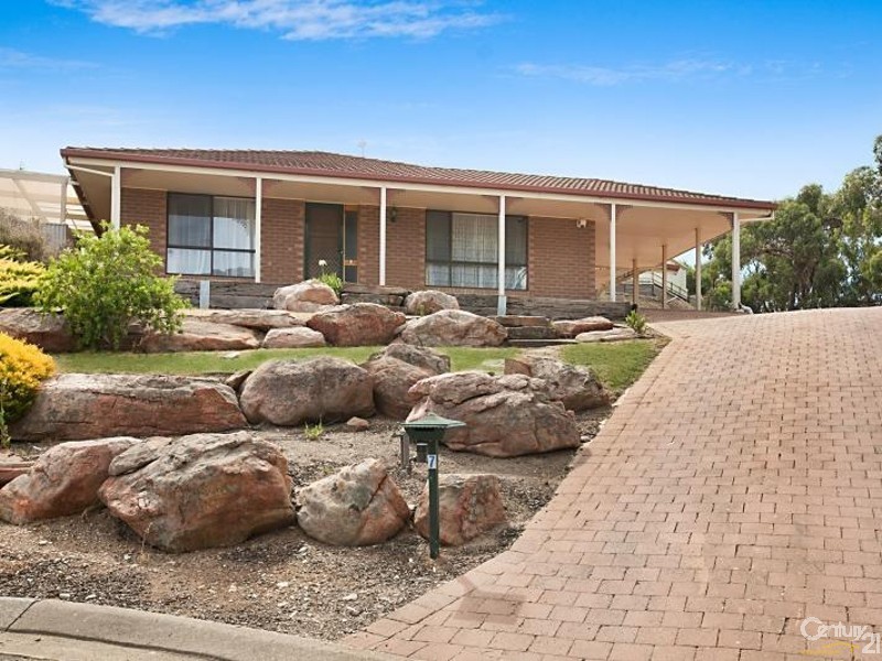 7 Caspian Court, Woodcroft SA 5162