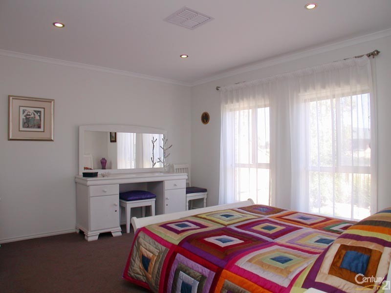 43 South Pacific Drive, Seaford Meadows SA 5169