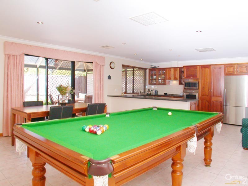 4 Partalunga Circuit, Woodcroft SA 5162