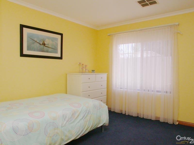 4 Partalunga Circuit, Woodcroft SA 5162