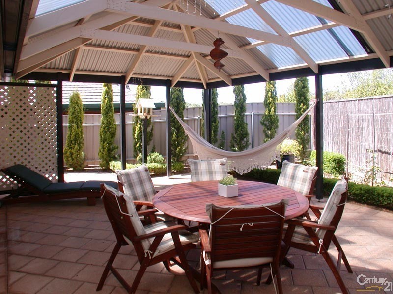 4 Partalunga Circuit, Woodcroft SA 5162