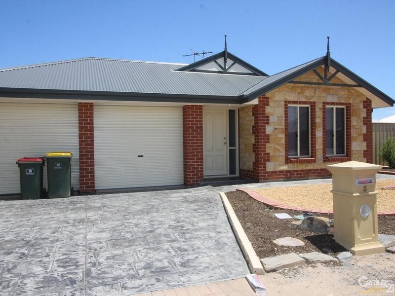 5 Yarr Cres, Seaford Meadows SA 5169