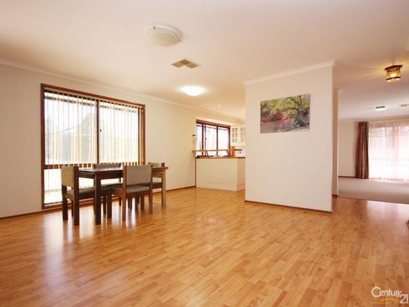 9 Elanora Avenue, Morphett Vale SA 5162