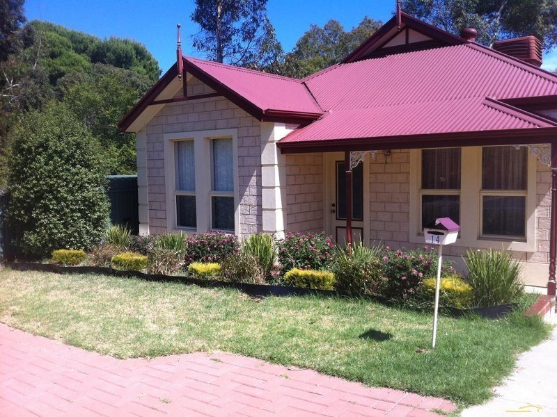 14 Tandana Court, Happy Valley SA 5159