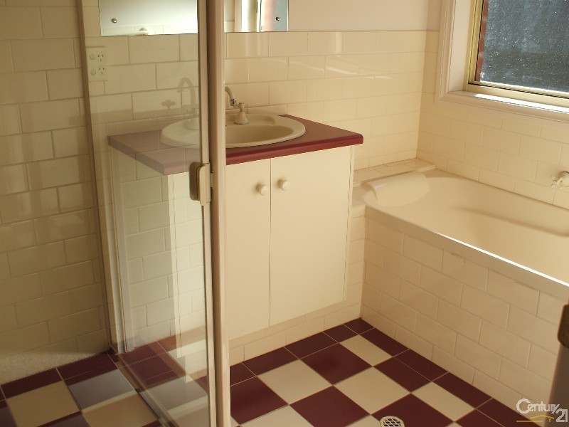 14 Tandana Court, Happy Valley SA 5159