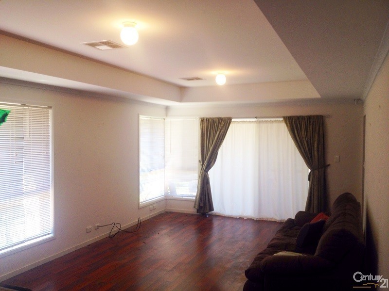 14 Chamberlain Drive, Christie Downs SA 5164