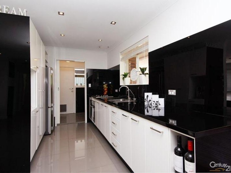 29 Abiona Street, Flagstaff Hill SA 5159