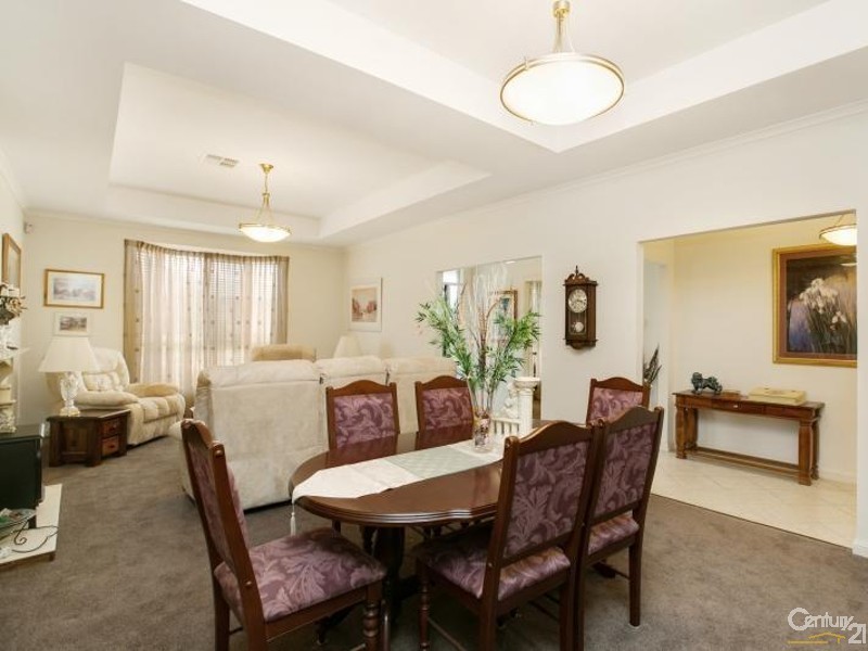 7 Torquay Drive, Seaford Rise SA 5169