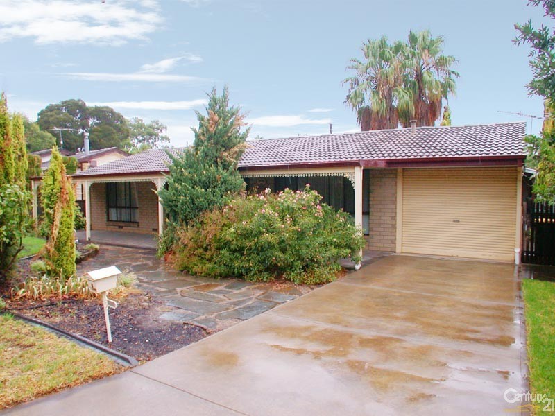 4 Burke Street, Hackham SA 5163