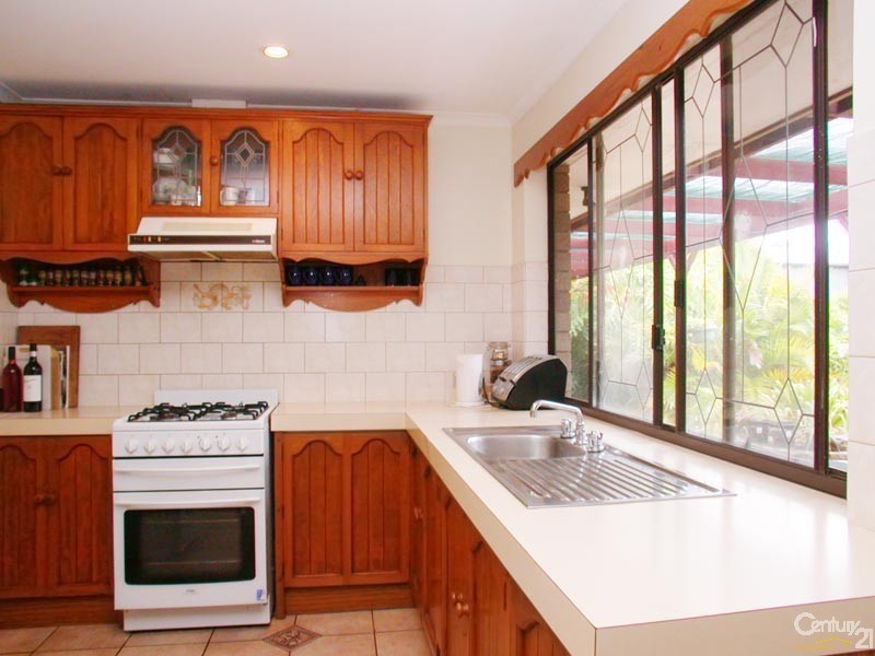 4 Burke Street, Hackham SA 5163