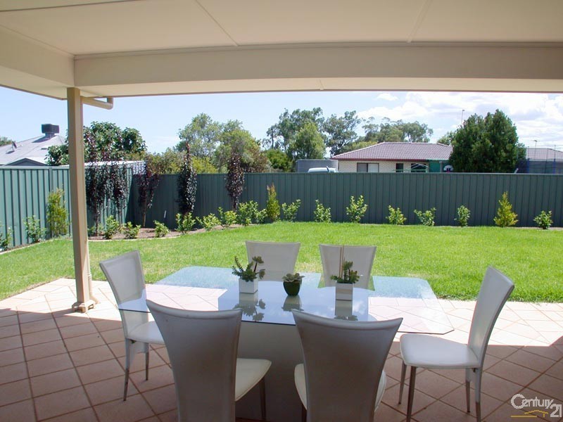 21 Summer Street, Mclaren Flat SA 5171