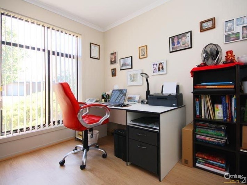 16 Fuschia Street, Huntfield Heights SA 5163